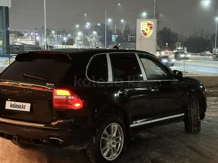 Porsche Cayenne 2007 года за 7 100 000 тг. в Алматы – фото 28