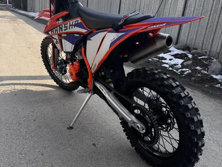 Kews  Avantis Enduro PRO 300 2026 года за 1 150 000 тг. в Алматы – фото 3
