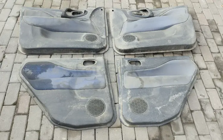 Mitsubishi space star 98-05 обшивки дверей комплекты за 10 000 тг. в Алматы