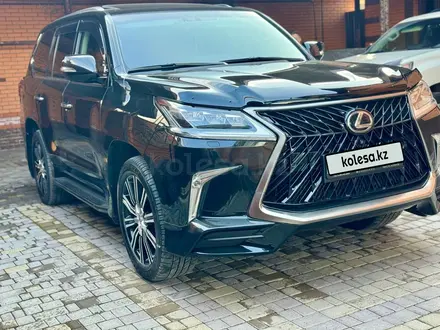 Lexus LX 570 2019 года за 50 800 000 тг. в Алматы