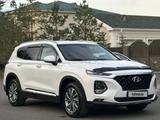 Hyundai Santa Fe 2020 года за 13 800 000 тг. в Караганда