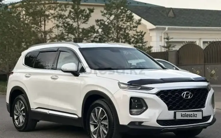 Hyundai Santa Fe 2020 года за 13 800 000 тг. в Караганда