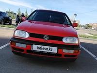 Volkswagen Golf 1995 года за 2 400 000 тг. в Астана