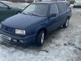 Volkswagen Vento 1993 годаfor750 000 тг. в Аксай