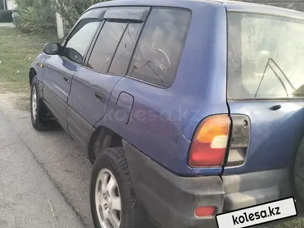 Toyota RAV4 1995 года за 2 500 000 тг. в Алматы – фото 4