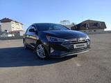 Hyundai Elantra 2019 года за 8 450 000 тг. в Алматы