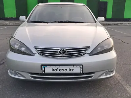 Toyota Camry 2005 года за 5 000 000 тг. в Семей – фото 2