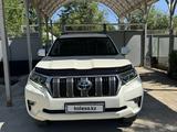 Toyota Land Cruiser Prado 2022 года за 27 300 000 тг. в Шымкент