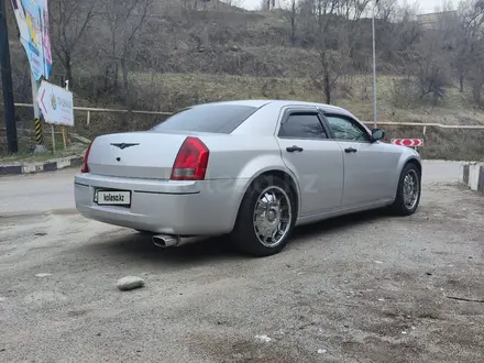 Chrysler 300C 2005 года за 5 500 000 тг. в Алматы – фото 7