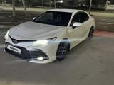 Toyota Camry 2021 года за 17 500 000 тг. в Шымкент – фото 4