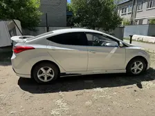 Hyundai Elantra, 2012