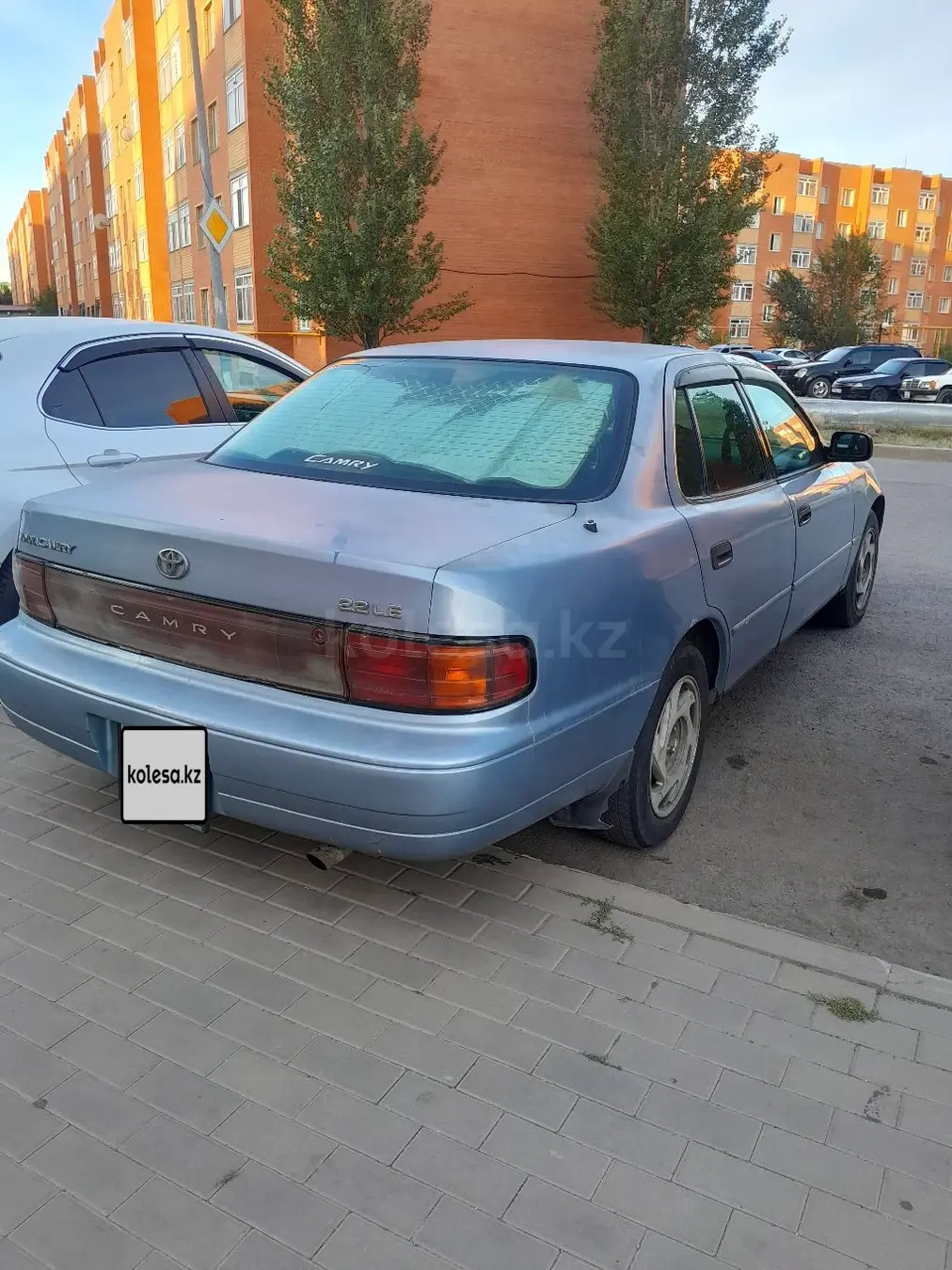 Toyota Camry, 1992