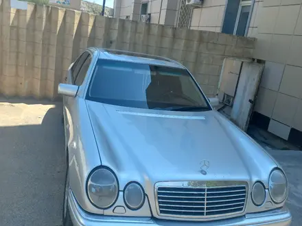 Mercedes-Benz S 320 1998 года за 3 850 000 тг. в Актау