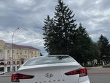 Hyundai Elantra 2019 года за 7 300 000 тг. в Усть-Каменогорск – фото 4