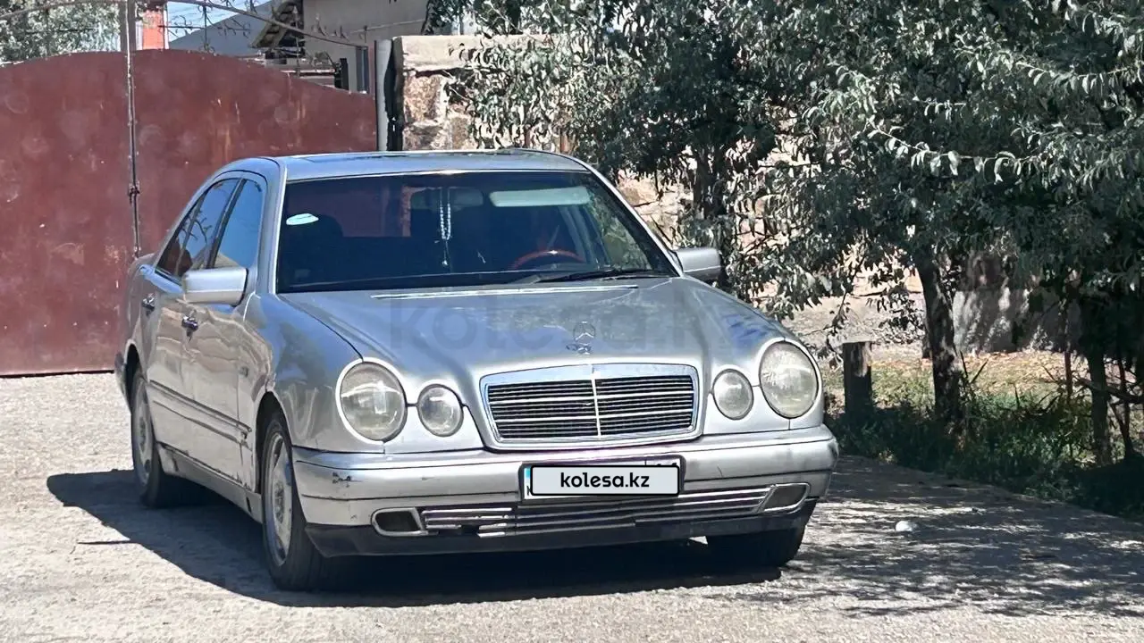 Mercedes-Benz E-Class, 1996