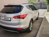 Hyundai Santa Fe 2014 года за 8 600 000 тг. в Алматы – фото 4