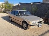 BMW 318 1993 года за 800 000 тг. в Жанаозен