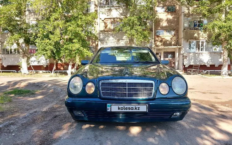 Mercedes-Benz E 200 1997 года за 2 200 000 тг. в Аркалык