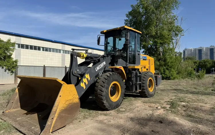 XCMG  LW330 2021 года за 11 500 000 тг. в Астана