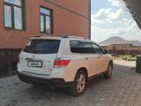 Toyota Highlander 2011 года за 12 450 000 тг. в Караганда – фото 3