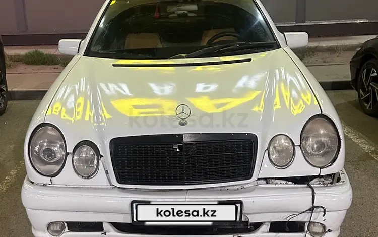 Mercedes-Benz E 320 1995 годаүшін2 050 000 тг. в Астана