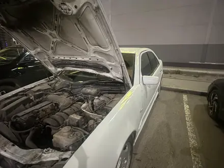 Mercedes-Benz E 320 1995 года за 2 050 000 тг. в Астана – фото 7