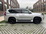 Toyota Land Cruiser Prado 2023 годаfor41 850 000 тг. в Алматы – фото 4