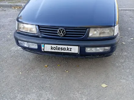 Volkswagen Passat 1995 года за 1 700 000 тг. в Экибастуз – фото 8