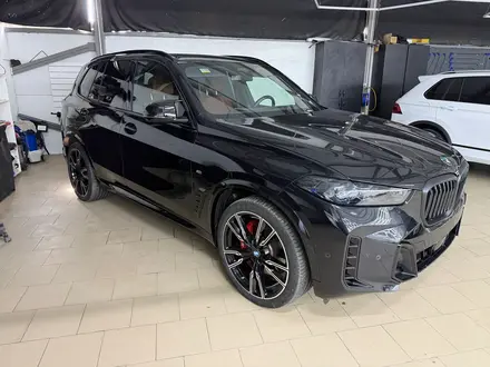 BMW X5 2024 года за 62 900 000 тг. в Костанай – фото 13