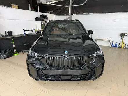 BMW X5 2024 года за 62 900 000 тг. в Костанай – фото 15