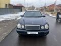 Mercedes-Benz E 230 1997 года за 1 800 000 тг. в Караганда