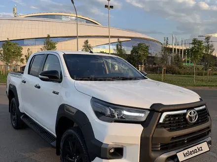 Toyota Hilux 2016 года за 15 400 000 тг. в Алматы