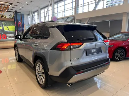 Toyota RAV4 Luxe 2025 года за 22 119 605 тг. в Алматы – фото 2
