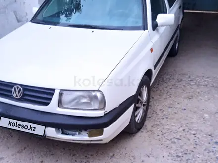 Volkswagen Vento 1993 года за 850 000 тг. в Шымкент – фото 3