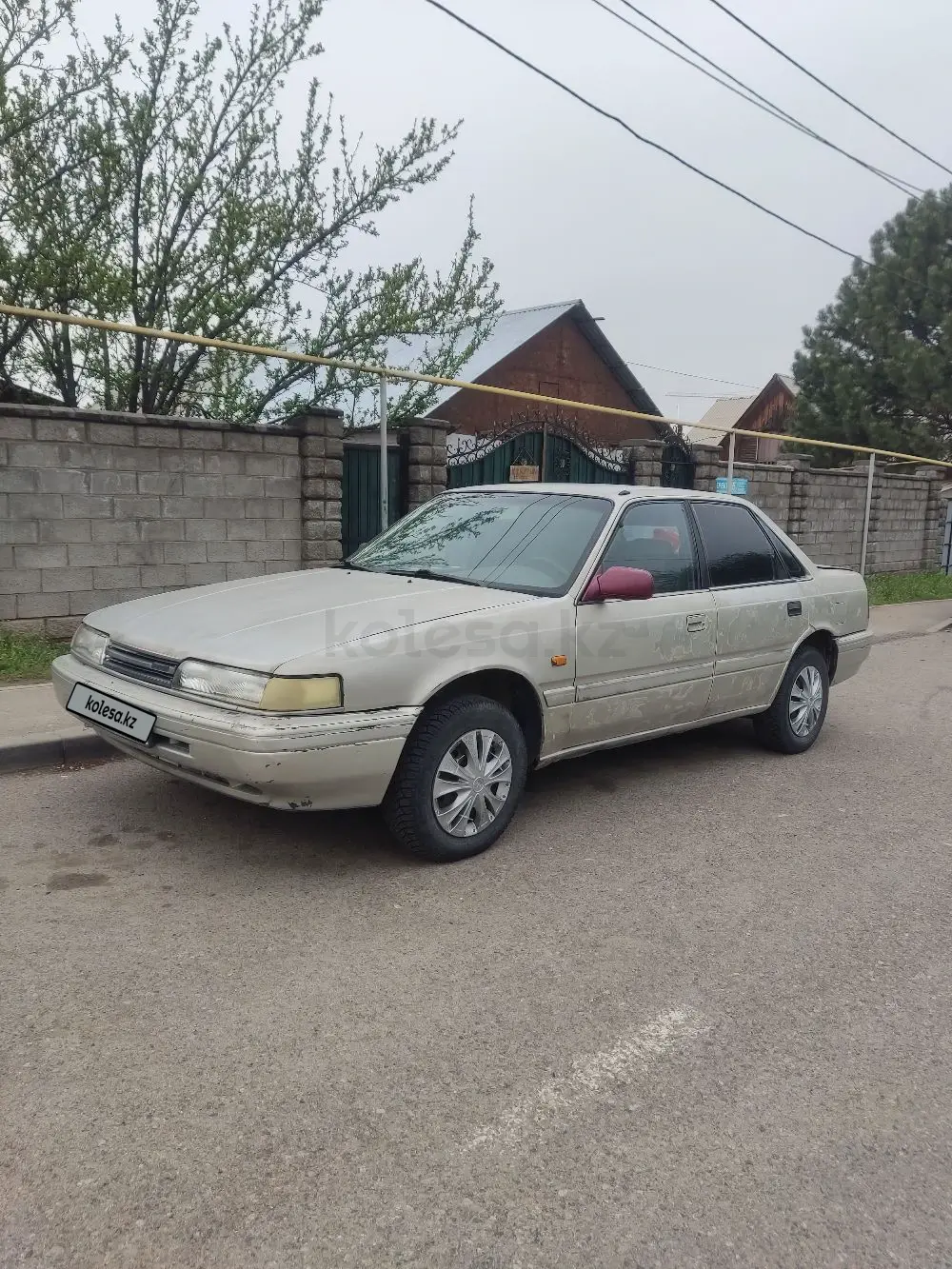 Mazda 626, 1987