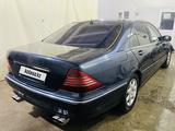 Mercedes-Benz S 320 1999 годаfor3 100 000 тг. в Караганда – фото 5