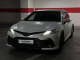 Toyota Camry 2021 года за 21 500 000 тг. в Алматы – фото 4