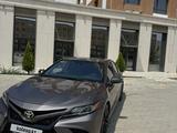 Toyota Camry 2018 года за 11 000 000 тг. в Актау – фото 3