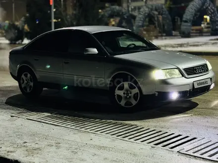 Audi A6 2001 года за 3 150 000 тг. в Уральск – фото 2