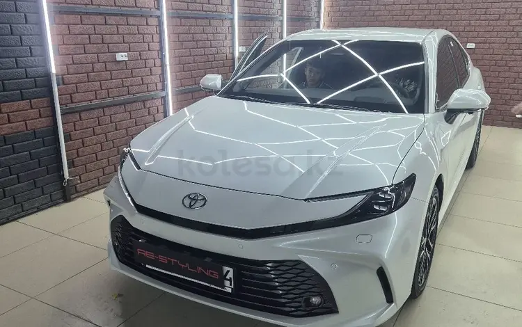 Toyota Camry 2024 годаfor26 000 000 тг. в Актобе