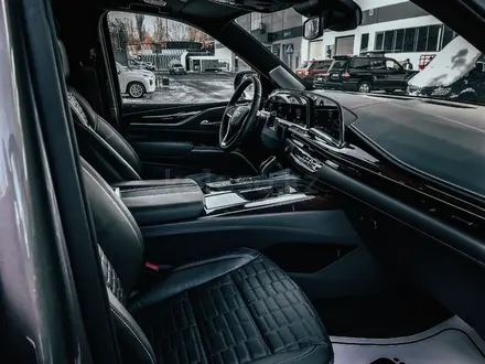 Cadillac Escalade 2022 года за 99 977 000 тг. в Алматы – фото 24