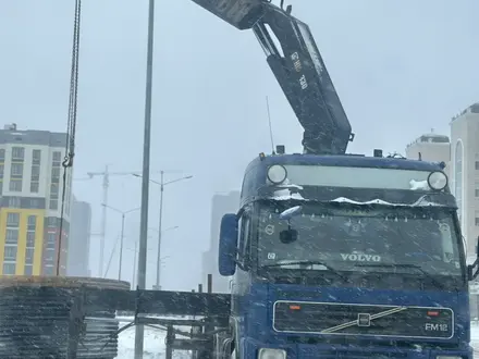 Volvo  FM 2000 года за 38 000 000 тг. в Астана – фото 2