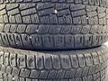 Пара зимние шины 215/55/17 215/55R17 Viatti. за 20 000 тг. в Алматы