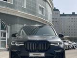 BMW X7 2021 года за 54 000 000 тг. в Астана – фото 2