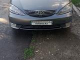 Toyota Camry 2005 года за 4 900 000 тг. в Усть-Каменогорск – фото 4