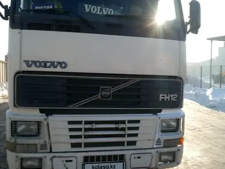 Volvo  FH12 1998 года за 12 000 000 тг. в Астана