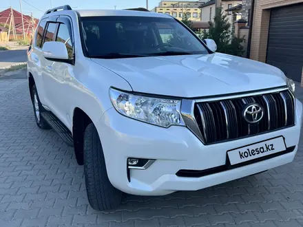 Toyota Land Cruiser Prado 2018 года за 21 000 000 тг. в Атырау – фото 2