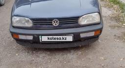 Volkswagen Golf 1993 годаfor1 100 000 тг. в Тараз