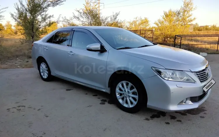 Toyota Camry 2013 года за 8 000 000 тг. в Актобе