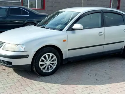 Volkswagen Passat 1999 года за 2 270 000 тг. в Караганда – фото 2